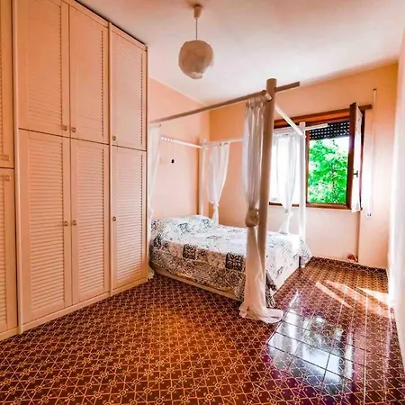 Con Piscina Privata Anzio
