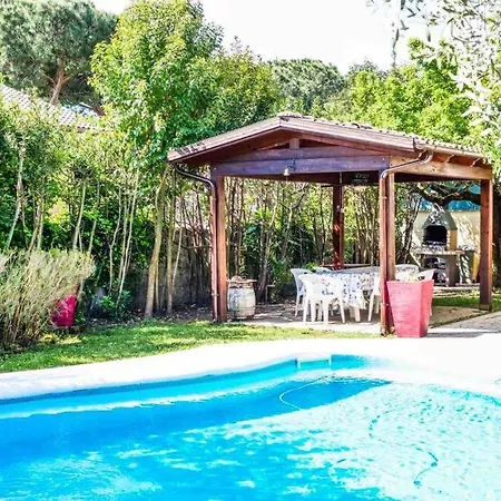 Con Piscina Privata Anzio