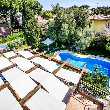 Con Piscina Privata Anzio